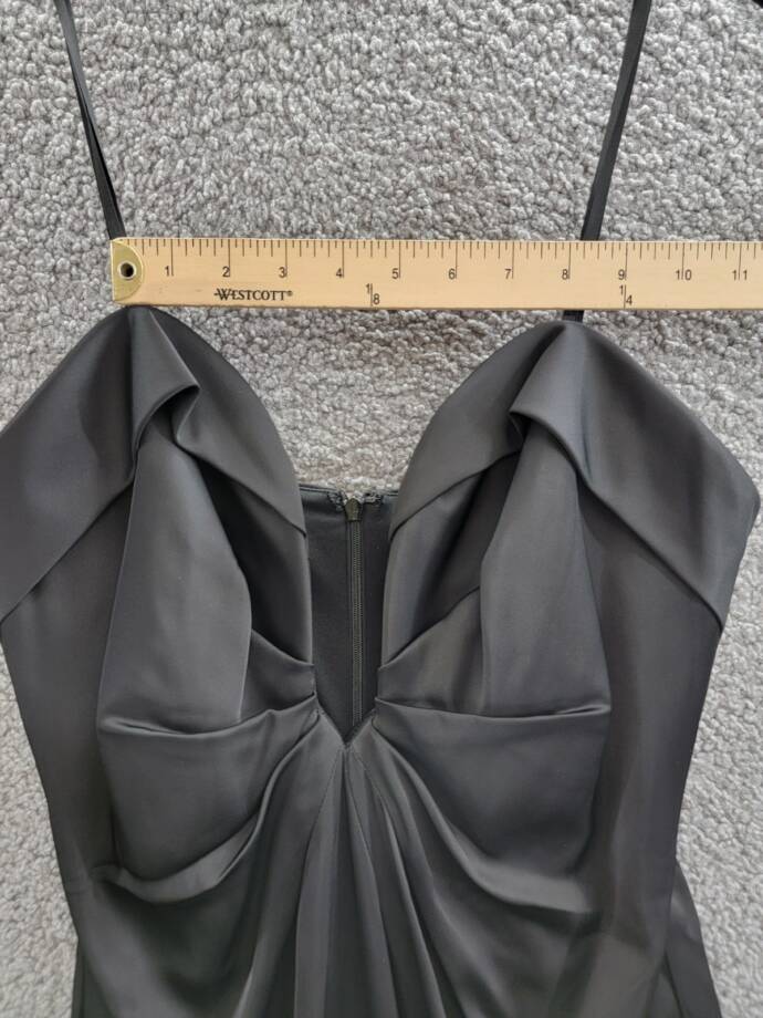 Liv Foster Strapless Gown Women's 10 Black Plunge Neck Sleeveless Back Zipped