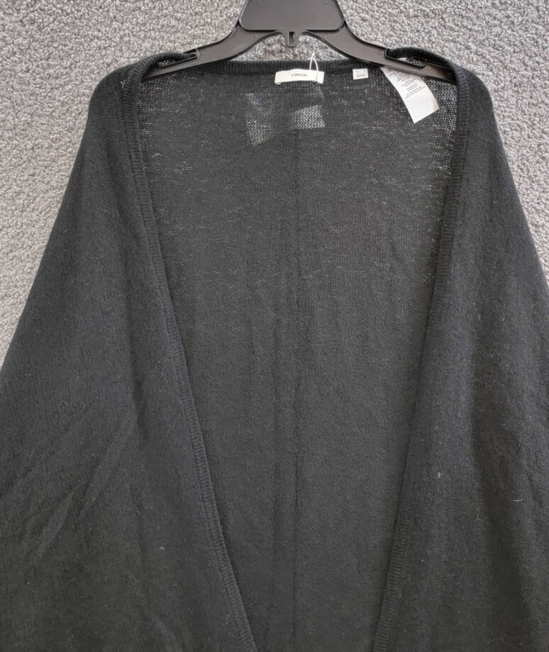 Vince Cashmere Featherweight Triangle Wrap Womens One Size Black Multifunctional