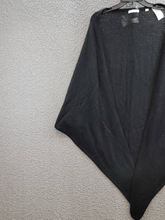 Vince Cashmere Featherweight Triangle Wrap Womens One Size Black Multifunctional