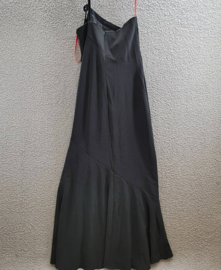 HALSTON Sybil Crepe Gown Women's 10 Black Solid One Shoulder Back Zip Closure