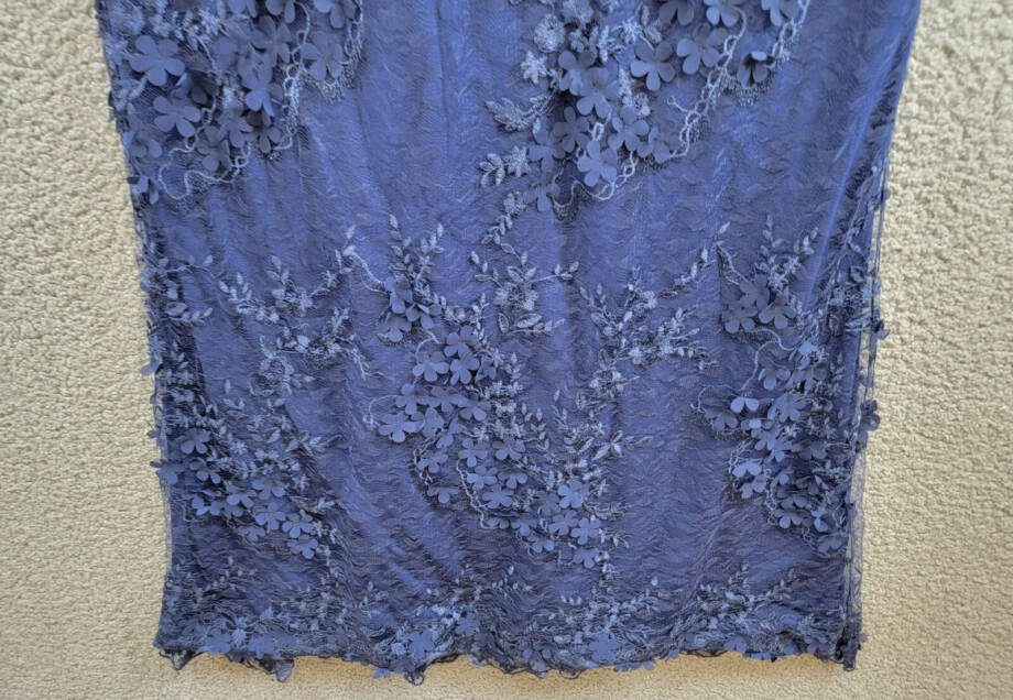 Adrianna Papell Ruffled Embroidered Mermaid Gown Women's 14 Navy 3D Floral Zip