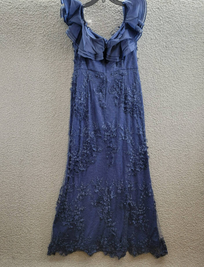 Adrianna Papell Ruffled Embroidered Mermaid Gown Women's 14 Navy 3D Floral Zip