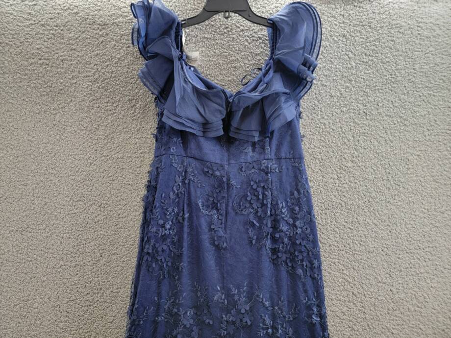 Adrianna Papell Ruffled Embroidered Mermaid Gown Women's 14 Navy 3D Floral Zip
