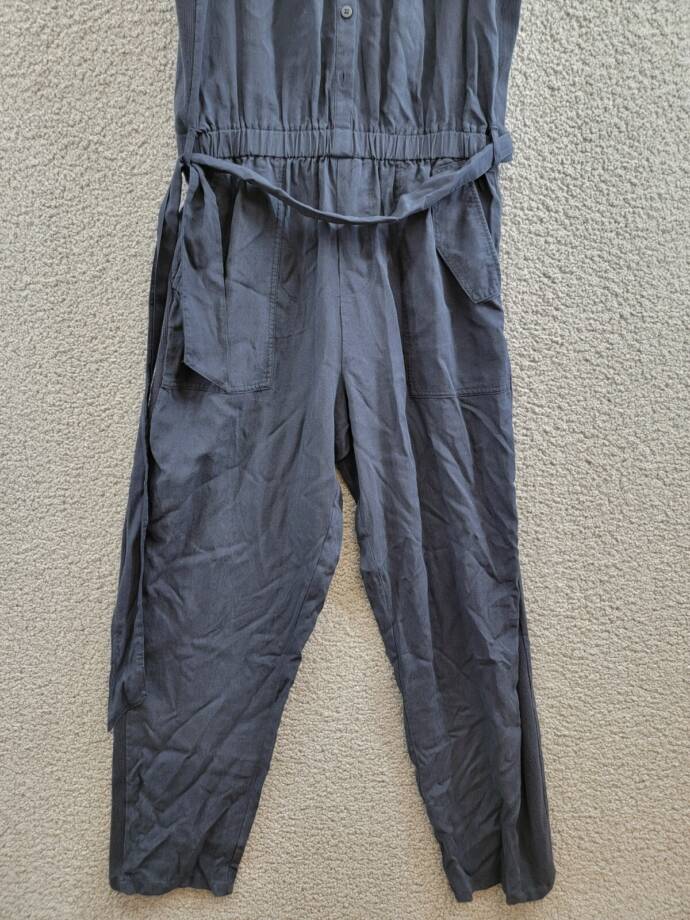 Splendid Colette Belted Jumpsuit Women's M Navy Round Neck Button Front Pull On
