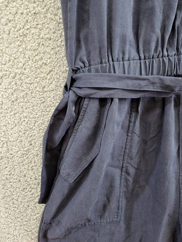 Splendid Colette Belted Jumpsuit Women's M Navy Round Neck Button Front Pull On