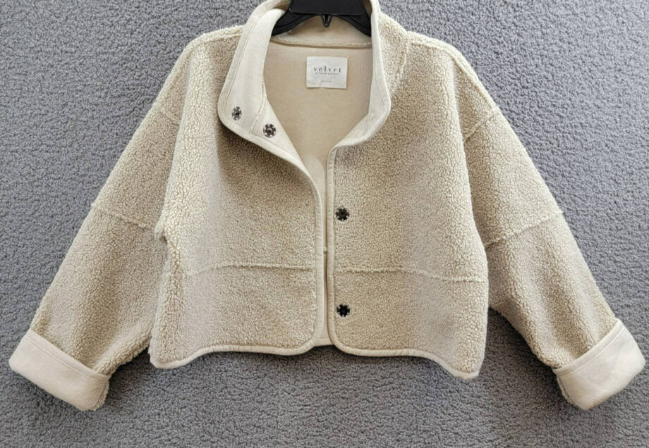 Velvet by Graham & Spencer Kelly Reversible Faux Shearling Crop Jacket Women's S