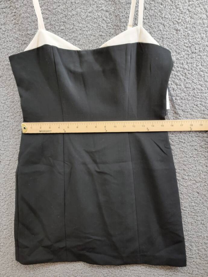 FRENCH CONNECTION Azra Contrast Trim Mini Dress Women's 8 Black/White Back Zip