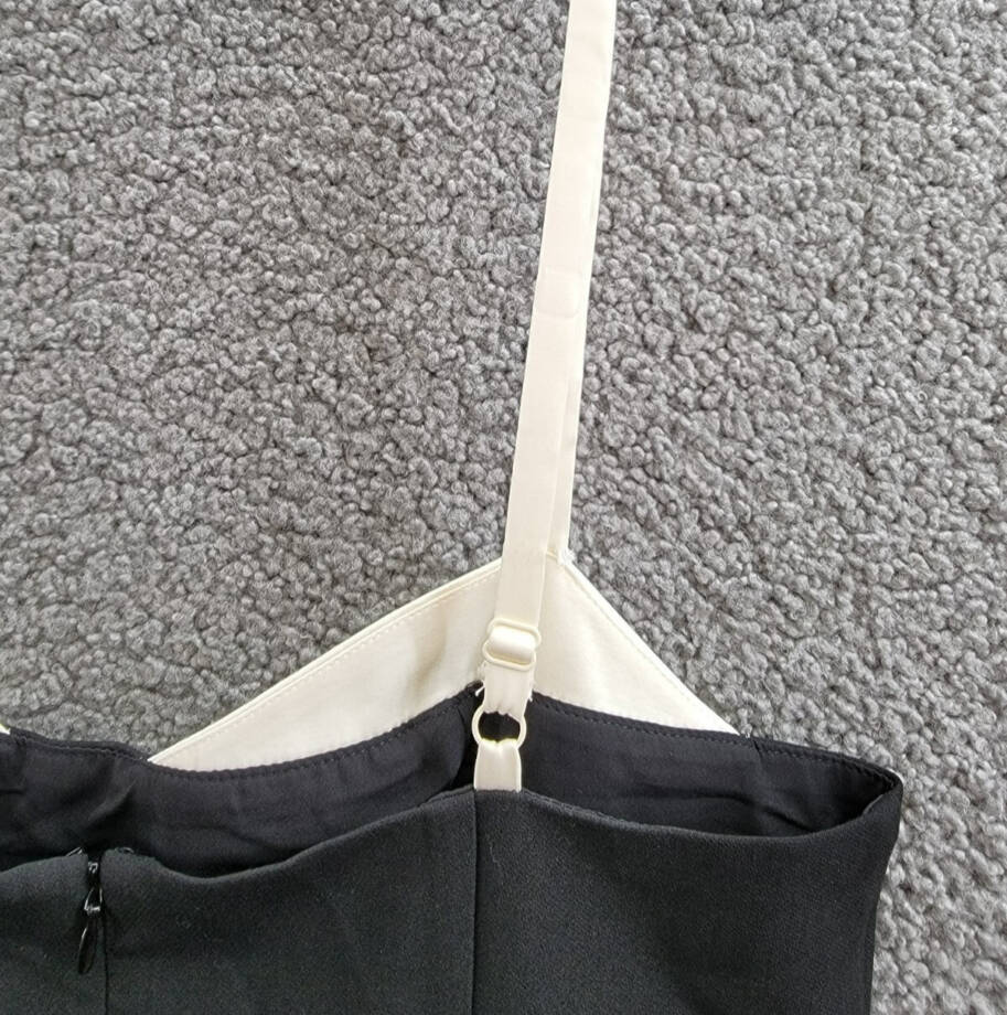 FRENCH CONNECTION Azra Contrast Trim Mini Dress Women's 8 Black/White Back Zip