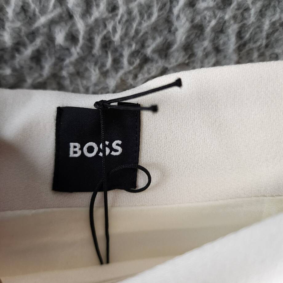 Boss Vateza Skirt Women's 12 Soft Cream Front Pleated Panel Back Zip Closure