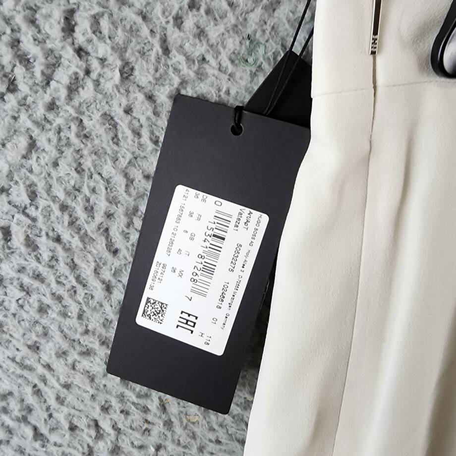 Boss Vateza Skirt Women's 4 Soft Cream Front Pleated Panel Back Zip Closure