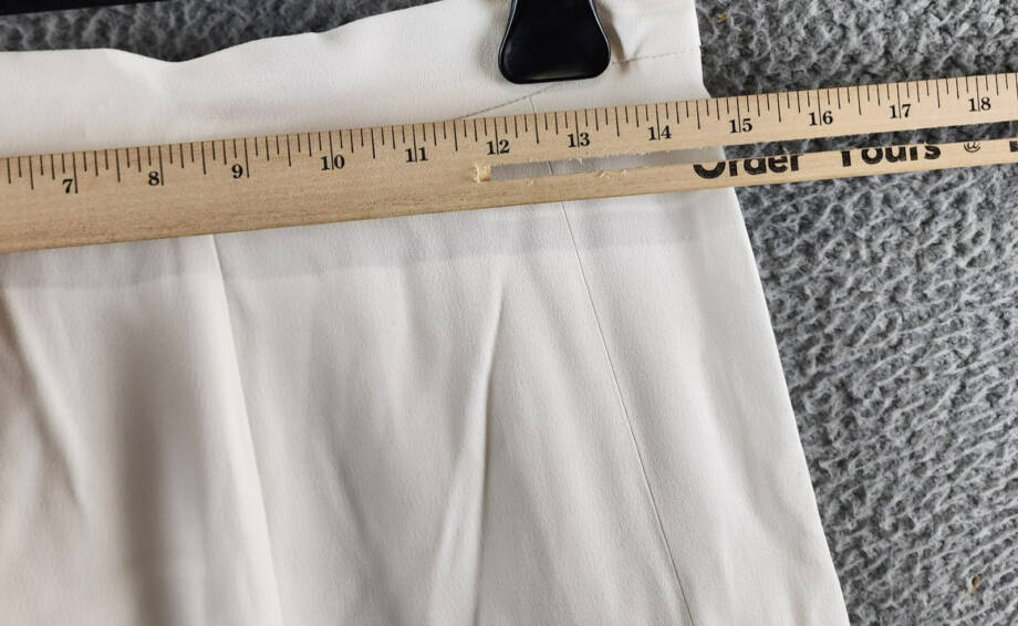 Boss Vateza Skirt Women's 4 Soft Cream Front Pleated Panel Back Zip Closure