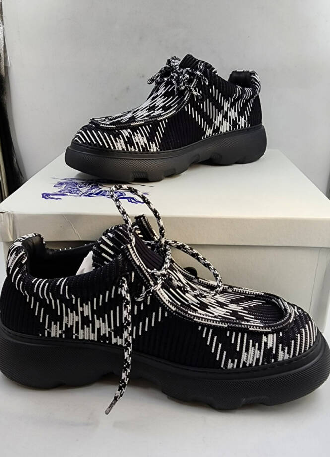 Burberry Check Woven Creeper Shoes Men's 10US Black/White Round Moc Toe Lace Up