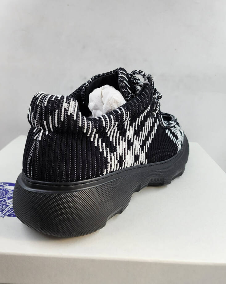 Burberry Check Woven Creeper Shoes Men's 10US Black/White Round Moc Toe Lace Up