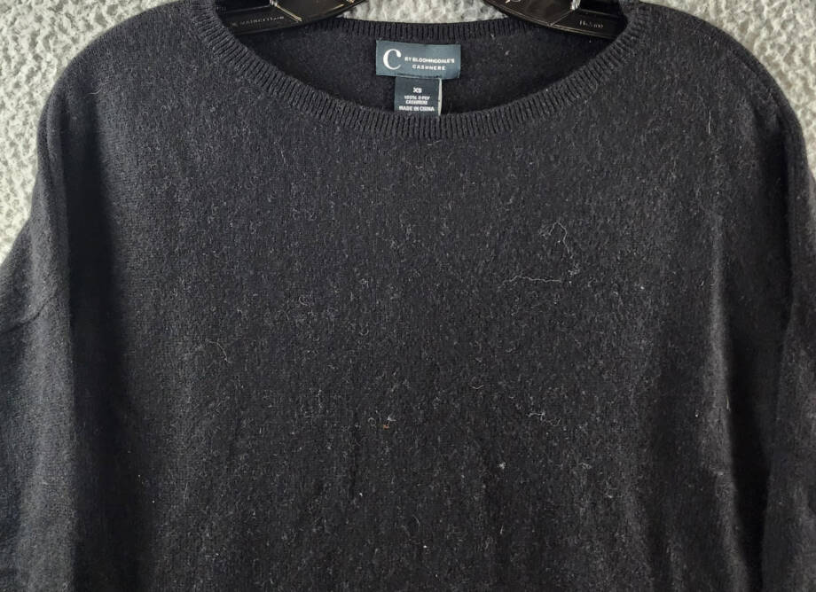 C by Bloomingdale's Cashmere Boat Neck Side Slit Asymmetrical Sweater Women's XS