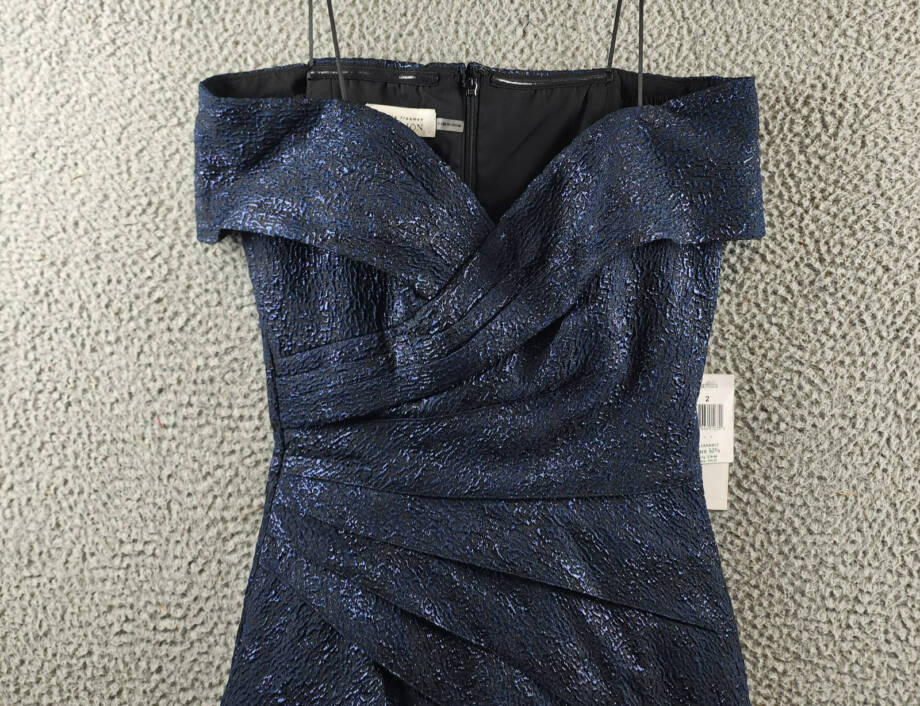 Teri Jon by Rickie Freeman Off-the-Shoulder Metallic Jacquard Dress Women's 2
