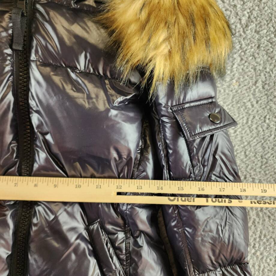 AQUA Gloss Allie Faux Fur Trim Down Puffer Jacket Women's M Black Zip Closure