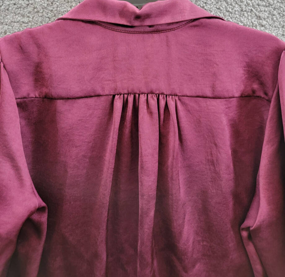 Karen Kane Shirred Blouse Women's L Wine Solid Collared Long Sleeve Button Front