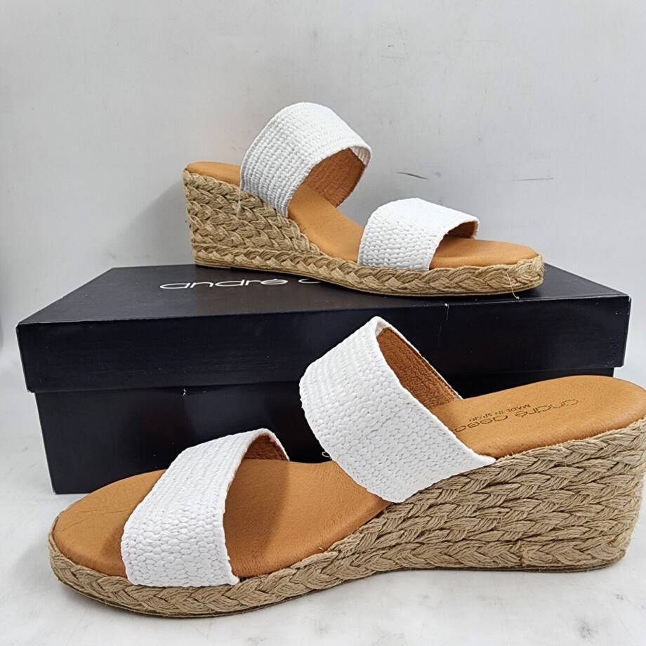 Andre Assous Nori Shoes Women's 40 M White Stretch Open Round Toe Slip-On