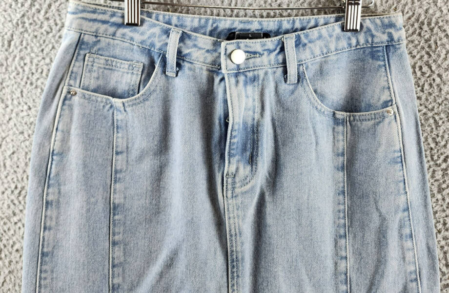 Gracia Straight Cut Midi Denim Skirt Women's L Blue Side Pockets Button Zip