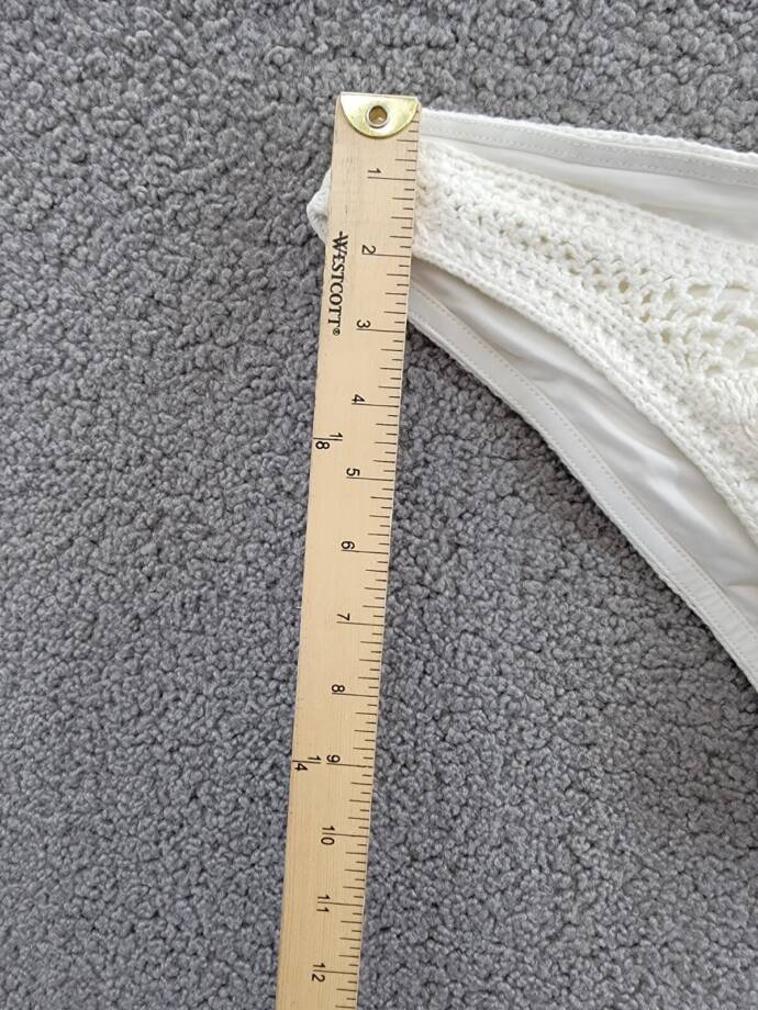 Beach Riot Kaylin Crocheted Bikini Bottoms Women's M White Elastic Waist Pull On