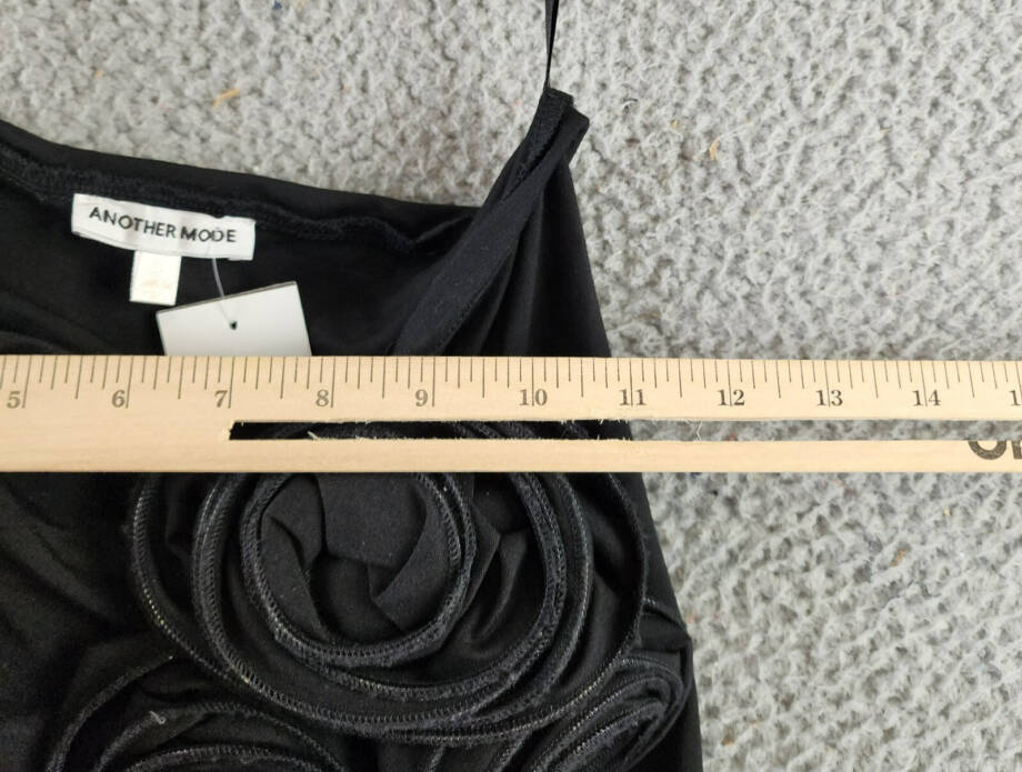 Another Mode Side Slit Rose Applique Skirt Women's S Black Ruched Elastic Waist