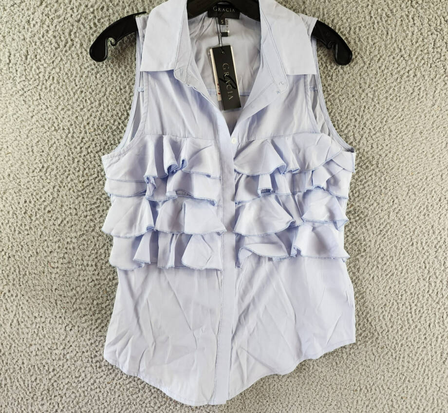 Gracia Sleeveless Ruffle Front Top Women's S Light Blue Collared Button Closure