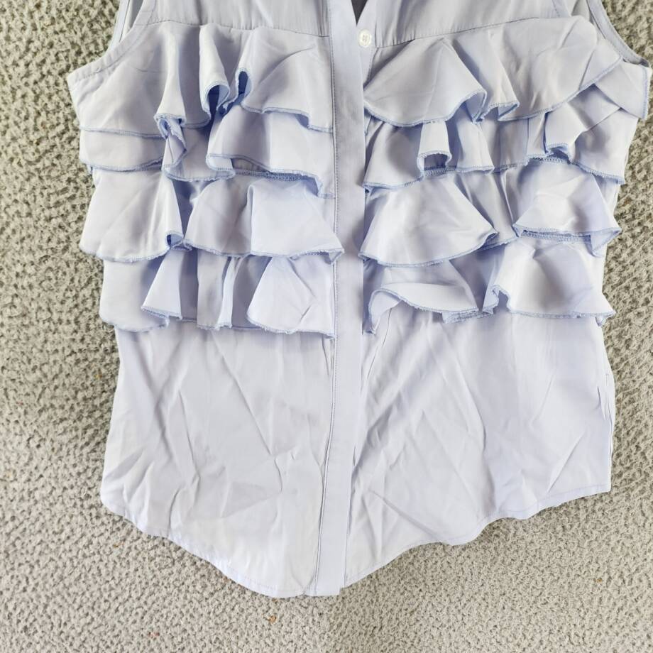 Gracia Sleeveless Ruffle Front Top Women's S Light Blue Collared Button Closure