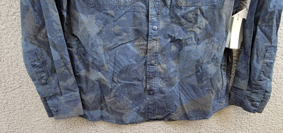 BASS OUTDOOR Ripstop Utility Shacket Men's M Rock Camo/Navy Blazer Button Snap