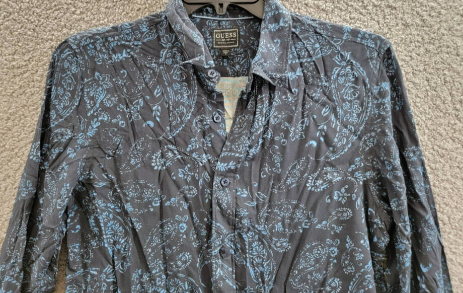 GUESS Paisley Print Long-Sleeve Shirt Men's S Black/Blue Button Front Closure