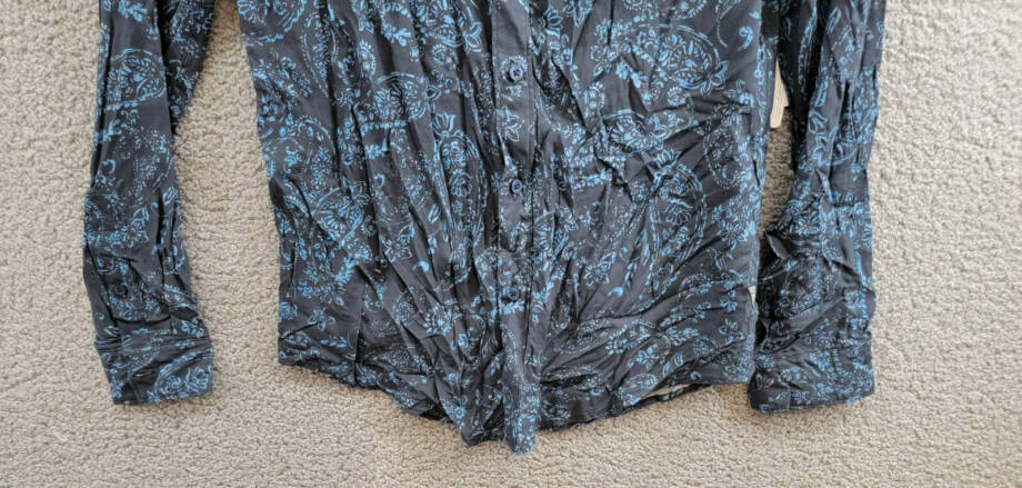 GUESS Paisley Print Long-Sleeve Shirt Men's S Black/Blue Button Front Closure