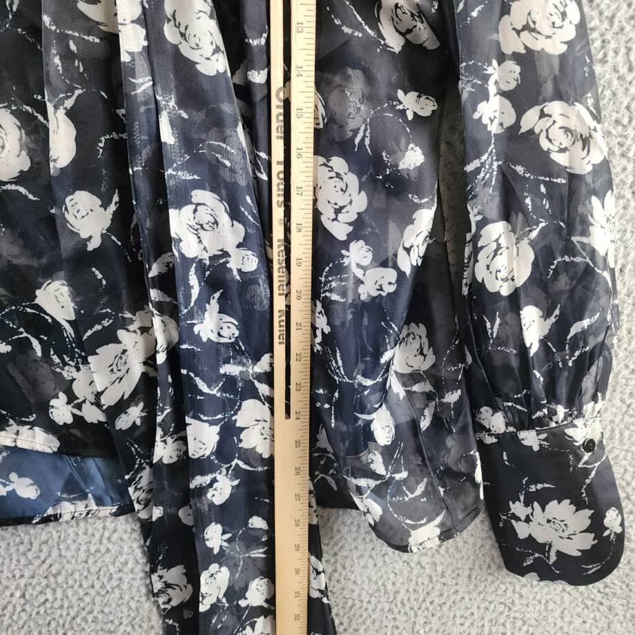Gracia Chiffon Scarf Neck Blouse Women's S Black/White Floral Button Front L/S