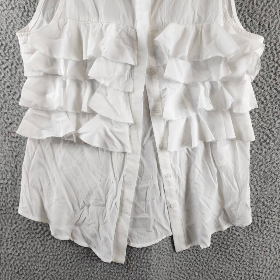 Gracia Ruffle Front Blouse Women's S White Collared Sleeveless Button Closure