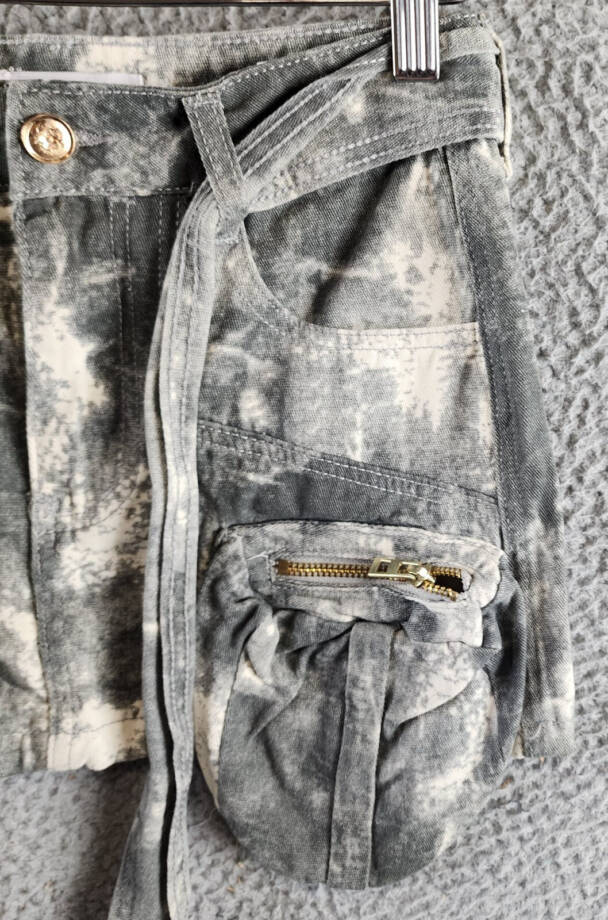 Madonna & Co. Tie Dye Belted Mini Skirt Women's S Gray Multi Pockets Zip/Button
