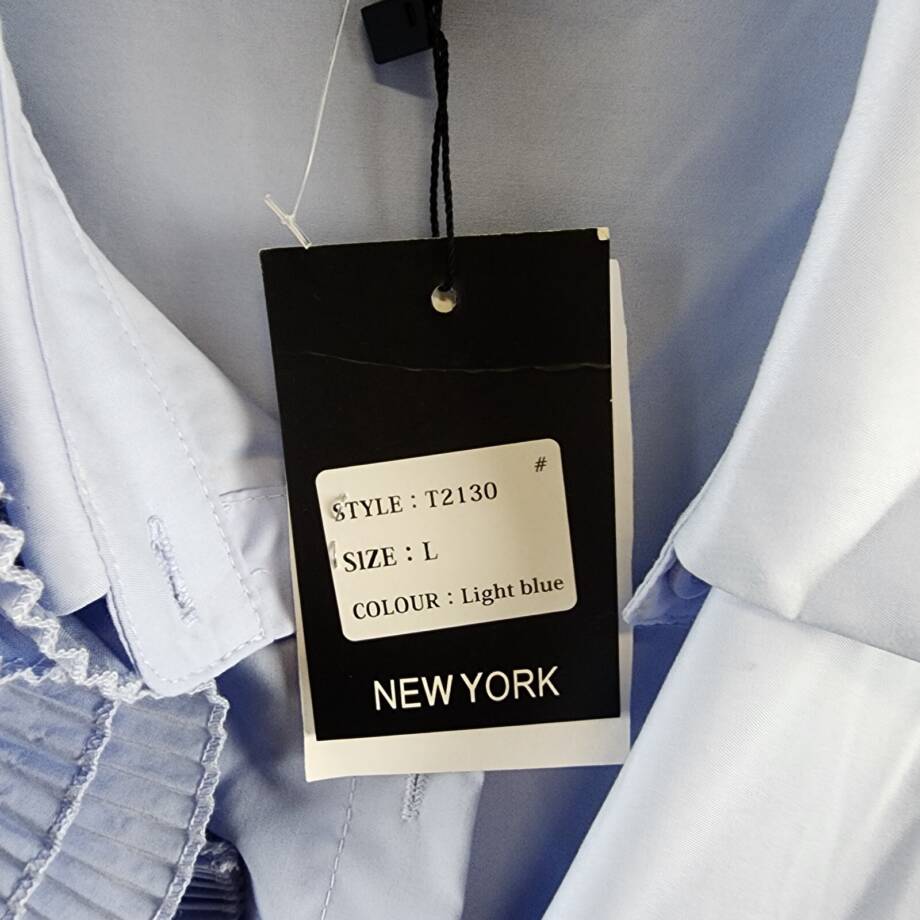 N By Nancy Appliqué Pleated Flower Shirt Women's L Light Blue Button Closure
