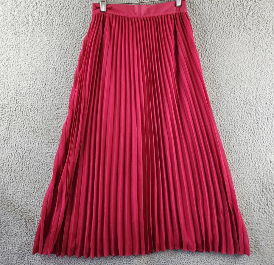 Adrienne Landau Onyx Pleated Skirt Women's XS Vivacious Solid Back Zip Closure