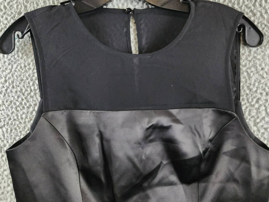 French Connection Illusion Neck Top Women's 6 Black Crewneck Button Back Closure