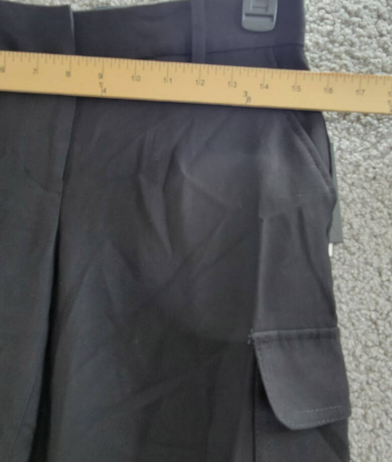 DKNY Petite Mid-Rise Straight-Leg Cargo Pants Women's 2P Black Zip Hook & Bar