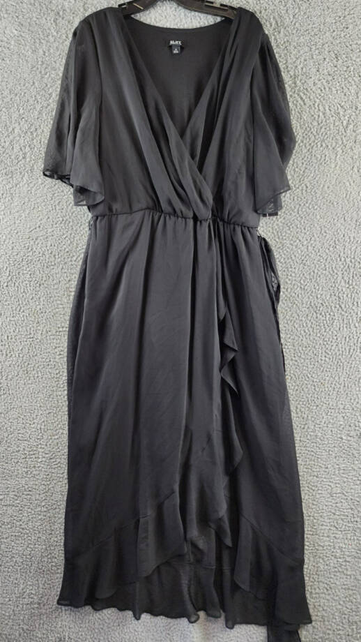 SLNY Fashions Ruffled Wrap Dress Women's 16 Black Surplice V-Neck Tie Waist S/S