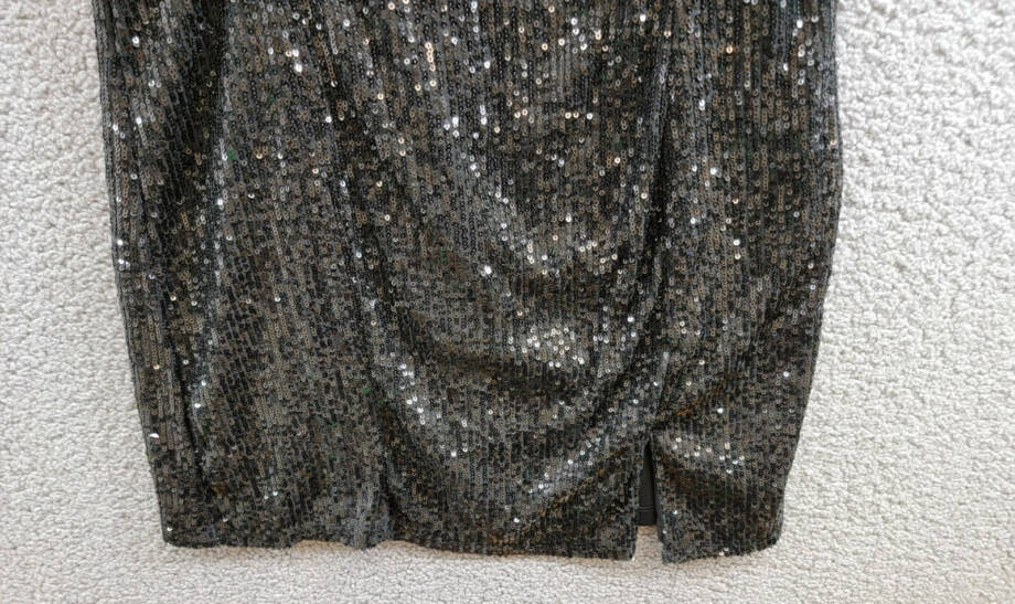 1.STATE Sequined Mini Slip Dress Women's 12 Rich Black Front Slit Vneck Pullover