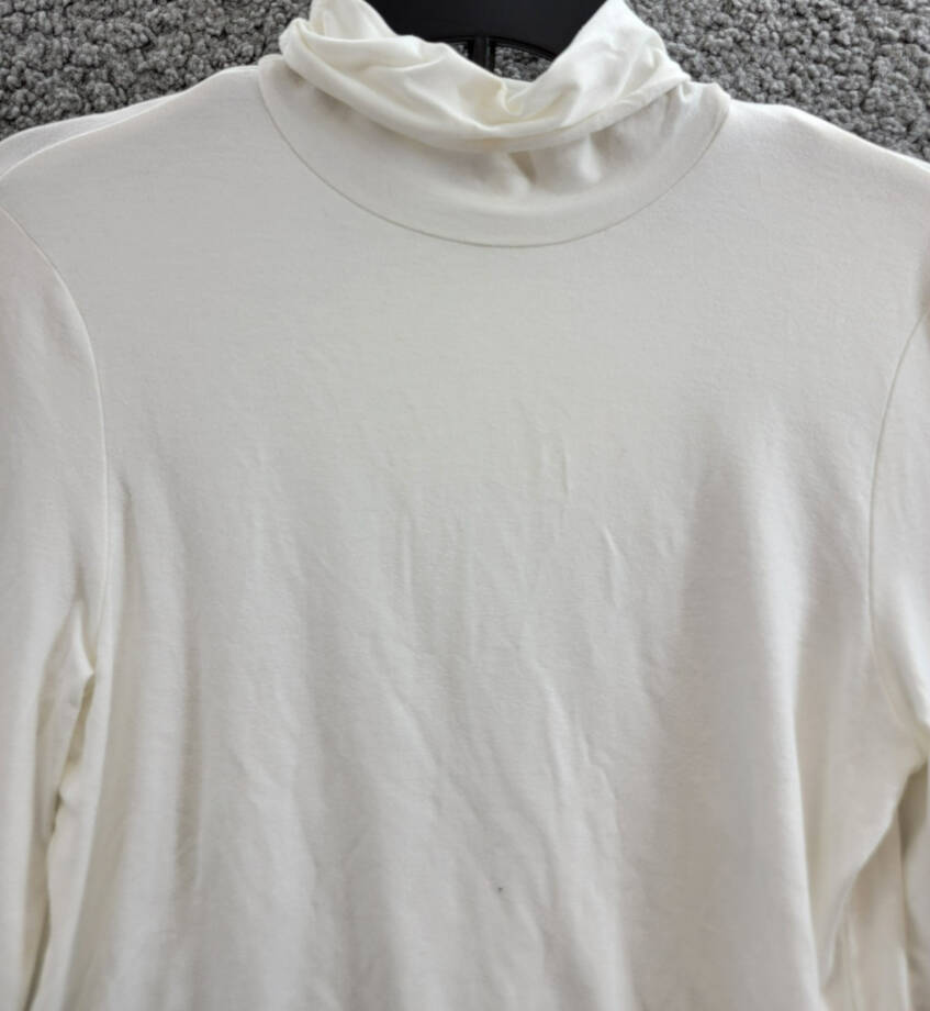 Majestic Filatures Long Sleeve Turtleneck Top Women's 1 Blanc Solid Pullover