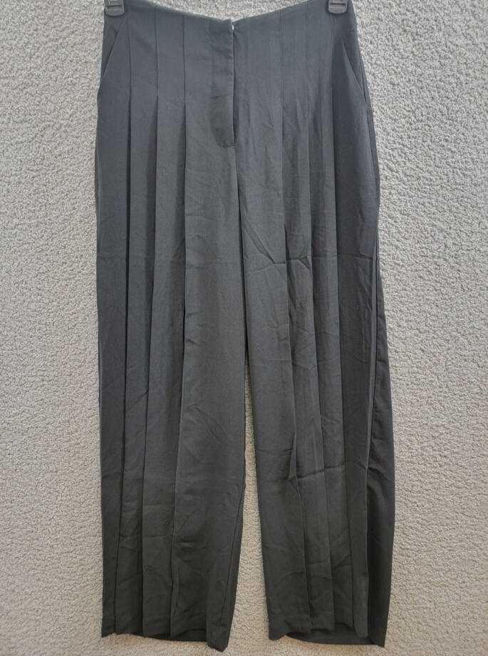 Steve Madden Angelica Pleated Wide-Leg Pants Women's S Black Zip Snap Closure