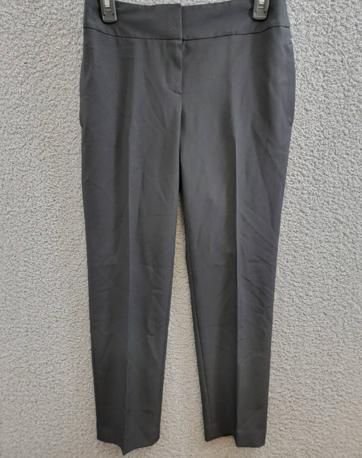Le Suit Petite Slim Leg Crepe Pants Women's 2P Black Zip Hook & Bar Closure