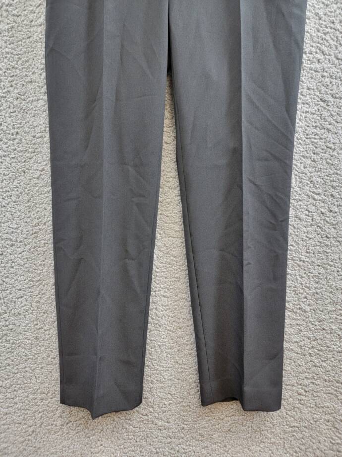 Le Suit Petite Slim Leg Crepe Pants Women's 2P Black Zip Hook & Bar Closure