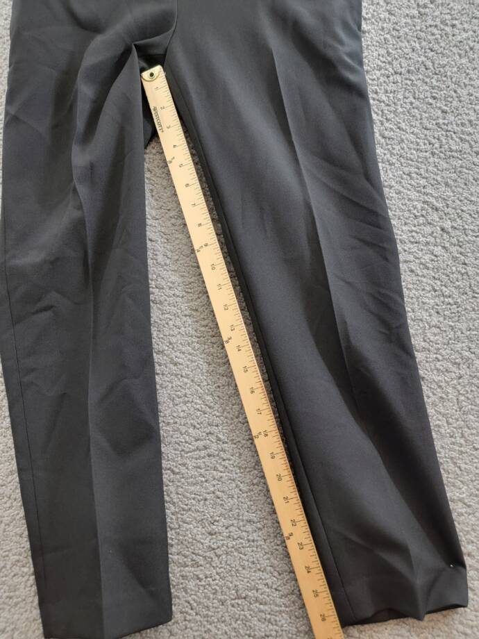 Le Suit Petite Slim Leg Crepe Pants Women's 2P Black Zip Hook & Bar Closure
