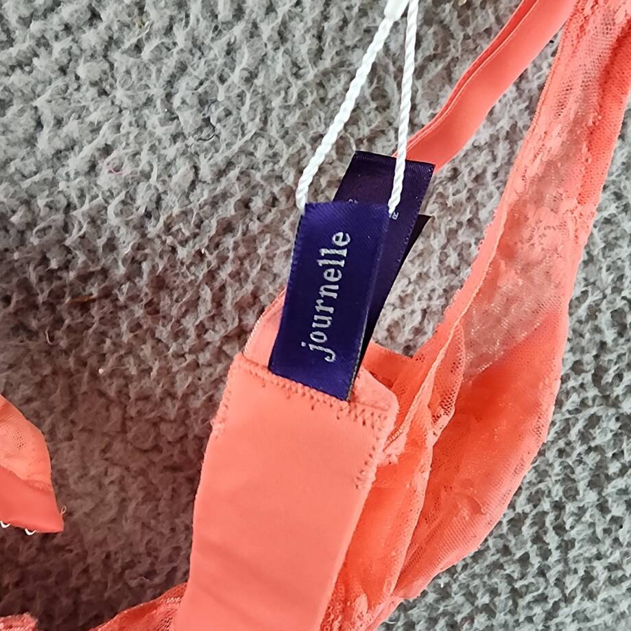Journelle Romy Demi Bra Women's 36D Hibiscus Adjustable Straps Hook&Eye Closure