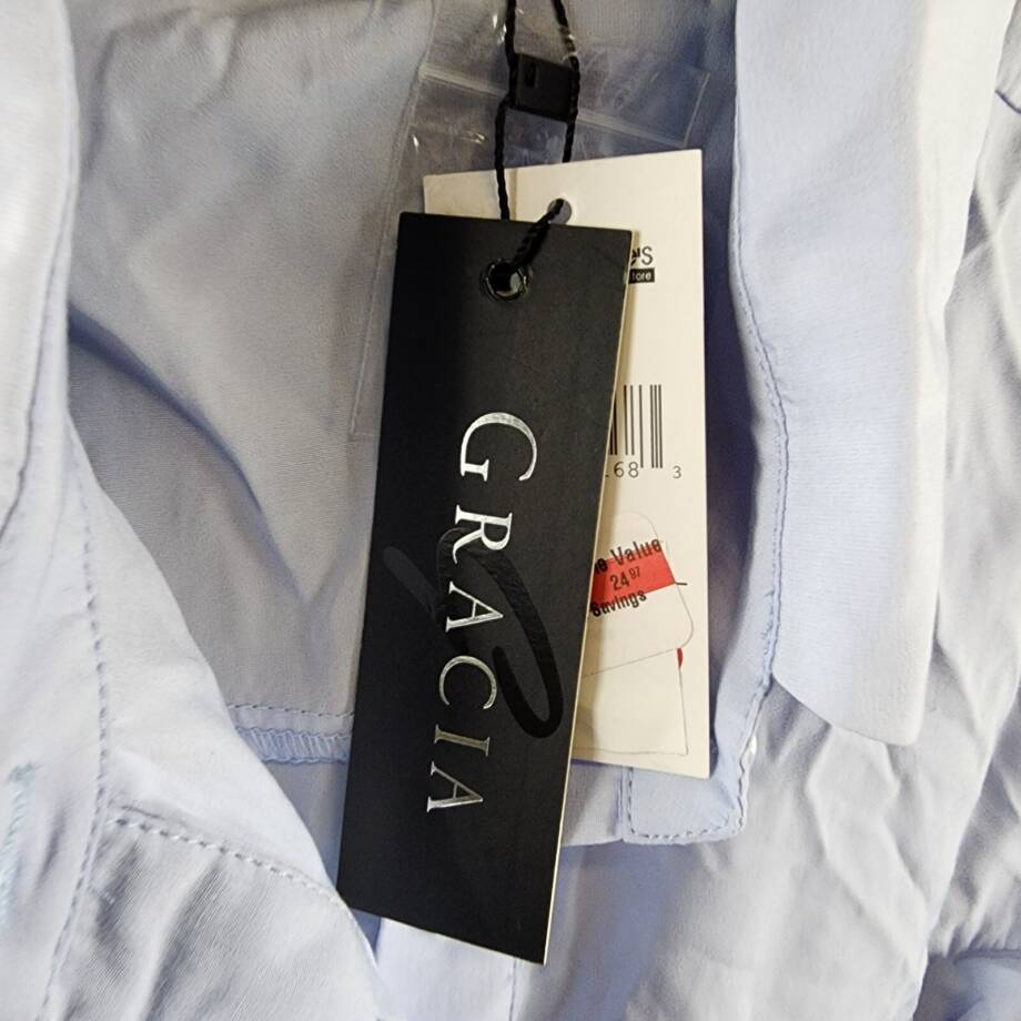 Gracia Ruffle Front Blouse Women's M Light Blue Collared Sleeveless Button Front