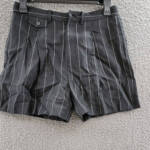 Lauren Ralph Lauren Pinstripe Linen Pleated Shorts Women's 8 Black Zip Fly