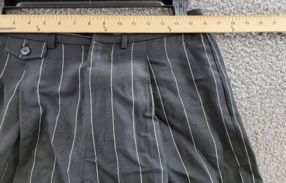 Lauren Ralph Lauren Pinstripe Linen Pleated Shorts Women's 8 Black Zip Fly