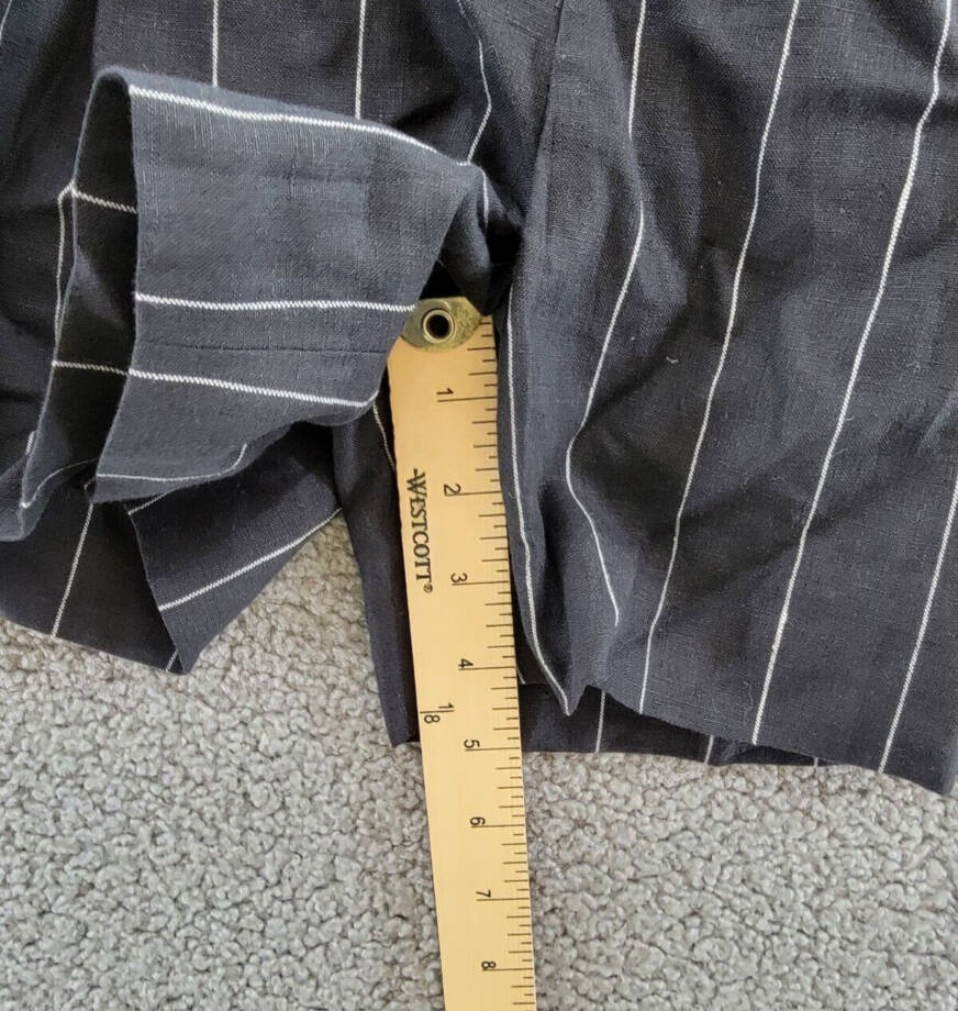 Lauren Ralph Lauren Pinstripe Linen Pleated Shorts Women's 8 Black Zip Fly