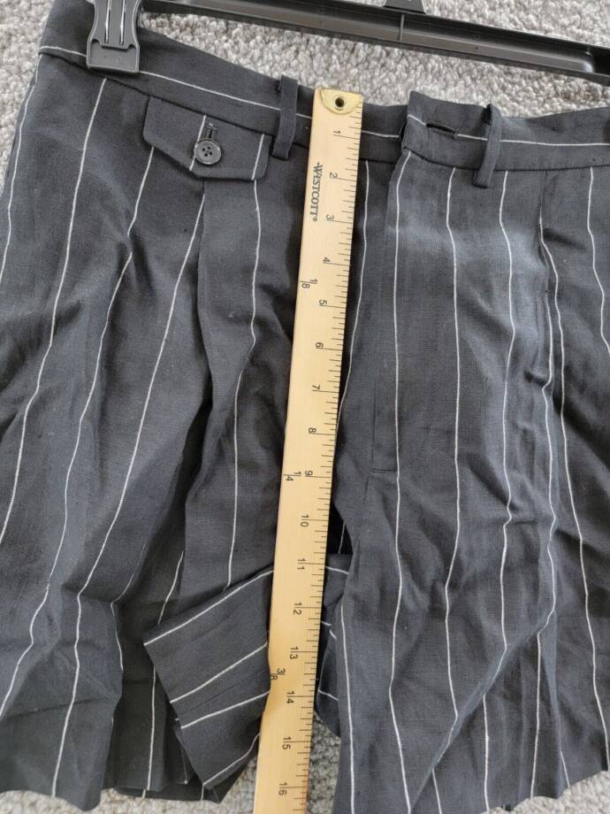 Lauren Ralph Lauren Pinstripe Linen Pleated Shorts Women's 8 Black Zip Fly